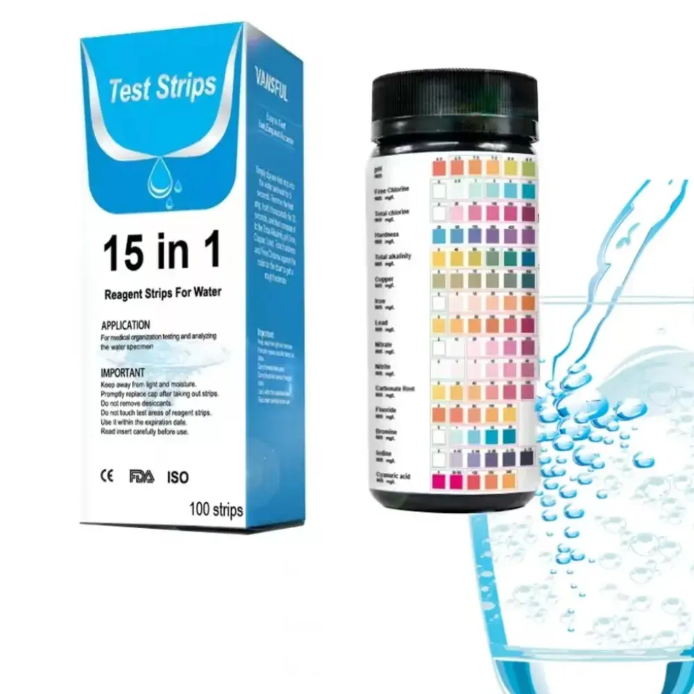 Clearwells produktbillede af 15-i-1 teststrimler til vand med farvekort